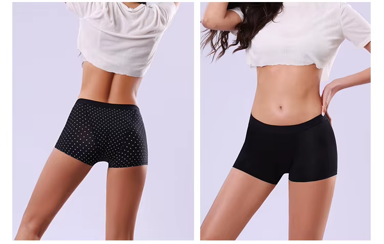 Supplier display of dot pattern and black boxer shorts
